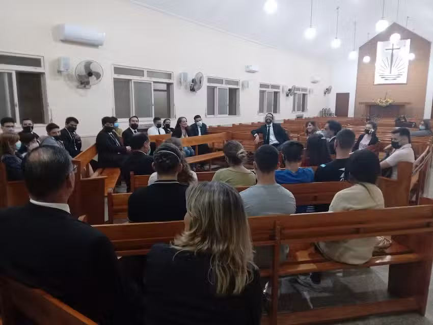 Iglesia Nueva Apostólica (Lourdes)
