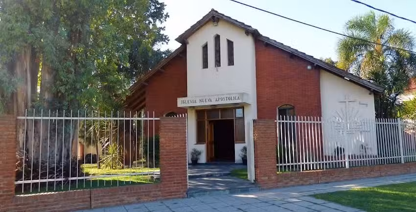 Iglesia Nueva Apostólica (Sourigues)