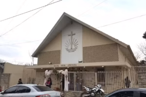 Iglesia Nueva Apostólica (Villa España)