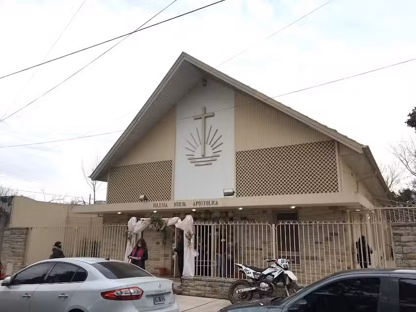 Iglesia Nueva Apostólica (Villa España)