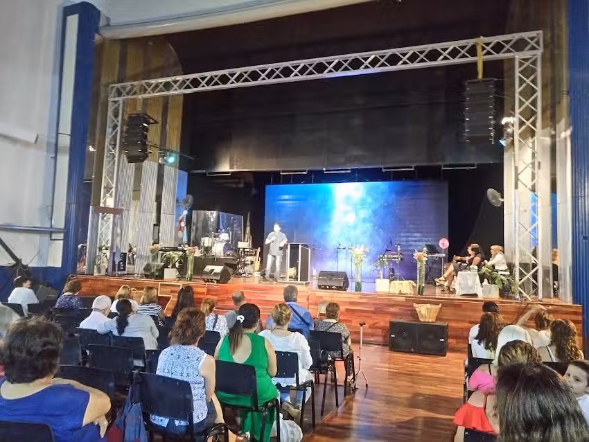 Iglesia Ondas de Jesús del Millón de Almas