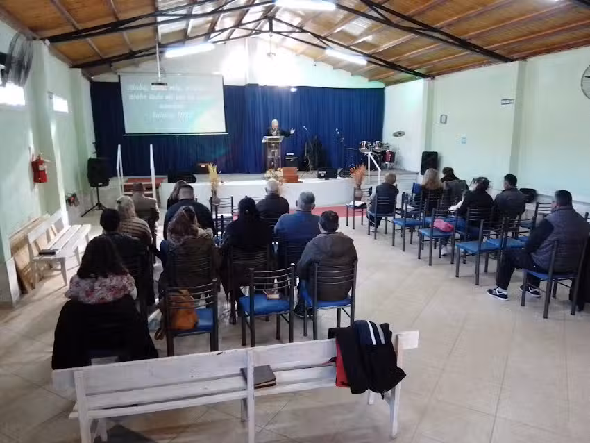 IGLESIA ORACIÓN RIO DE AGUA VIVA
