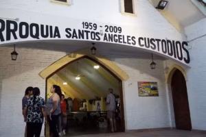 Iglesia Parroquial Los Santos Ángeles