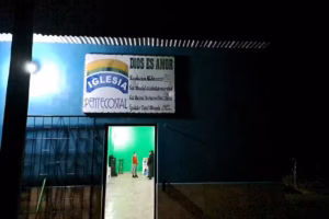 Iglesia pentecostal Dios es amor mal paso