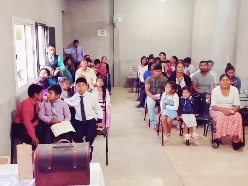 IGLESIA PENTECOSTAL UNIDA “LA LUZ DEL MUNDO”