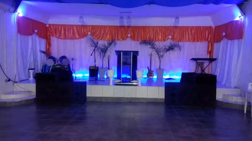 Iglesia Restaurando Vidas