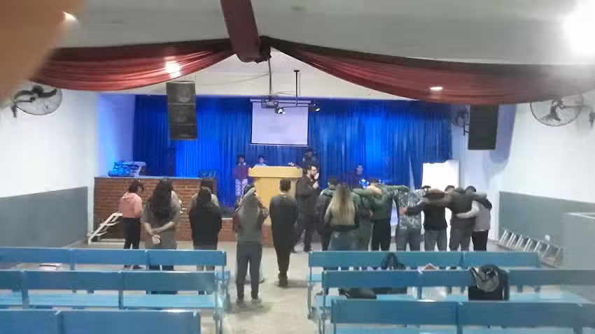 Iglesia Rio De Fuego