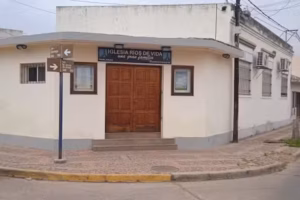 Iglesia Ríos de Vida Rojas