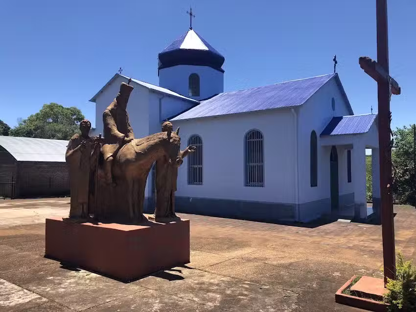 Iglesia San Jorge, Picada Belgrano
