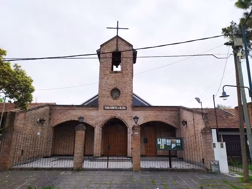 Iglesia Santa María Madre De La Iglesia