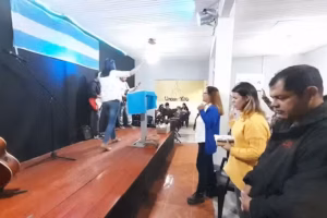 Iglesia Uncion de Dios Varela