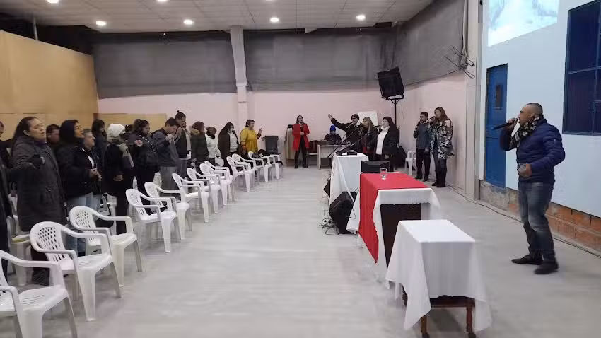 Jesucristo llama y envia Ministerio Internacional