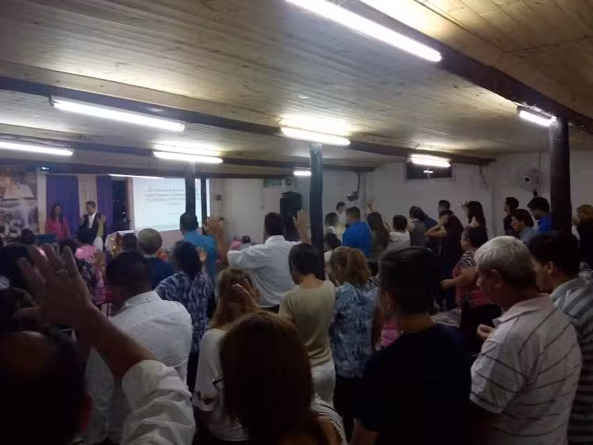 Jesús Te Ama – Iglesia Evangélica