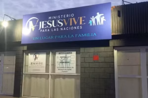 Jesus Vive para las naciones- Ranchos