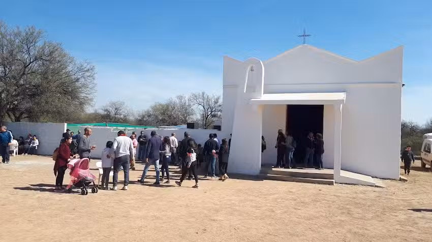Los Dos Pozos