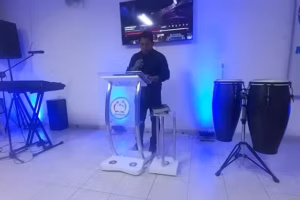Marcelo Roggio & Ruth Lòpez – Pastores Misioneros