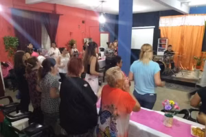 Ministerio Apostolico Cristo corta cadenas