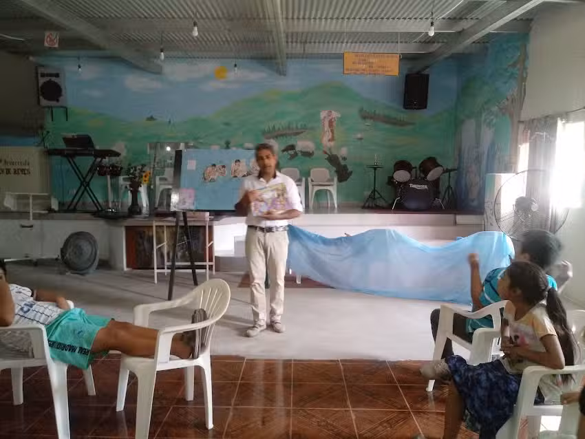 Ministerio Cristiano Espada de Doble Filo
