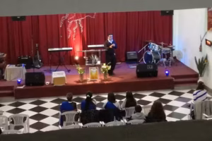 Ministerio Derribando Fortalezas