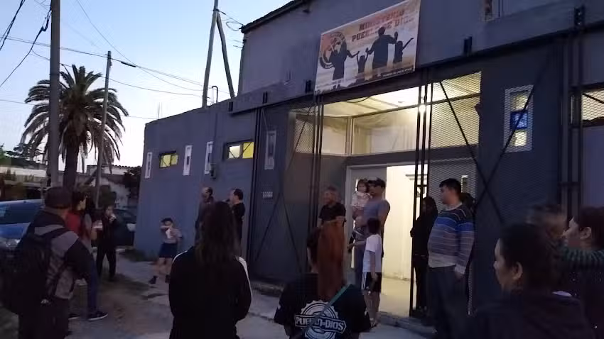 Ministerio Pueblo de Dios Claypole
