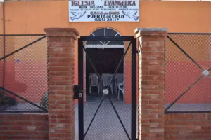 Misión Cristiana Pentecostal. Casa De Dios puerta del Cielo La Carolina
