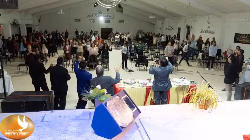 Movimiento Cristiano Y Misionero
