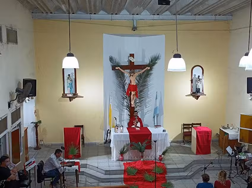 Parroquia María Madre de la Iglesia y San Cayetano