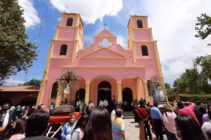 Parroquia Nuestra Señora de Las Mercedes de El Carril