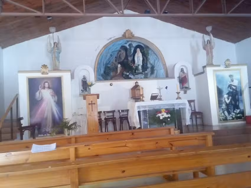 Parroquia Nuestra Señora de Lourdes
