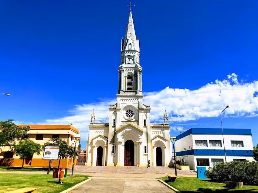 Parroquia Sagrado Corazón de Jesús Urdinarrain