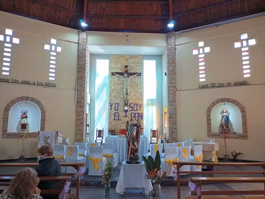 Parroquia San Carlos Borromeo