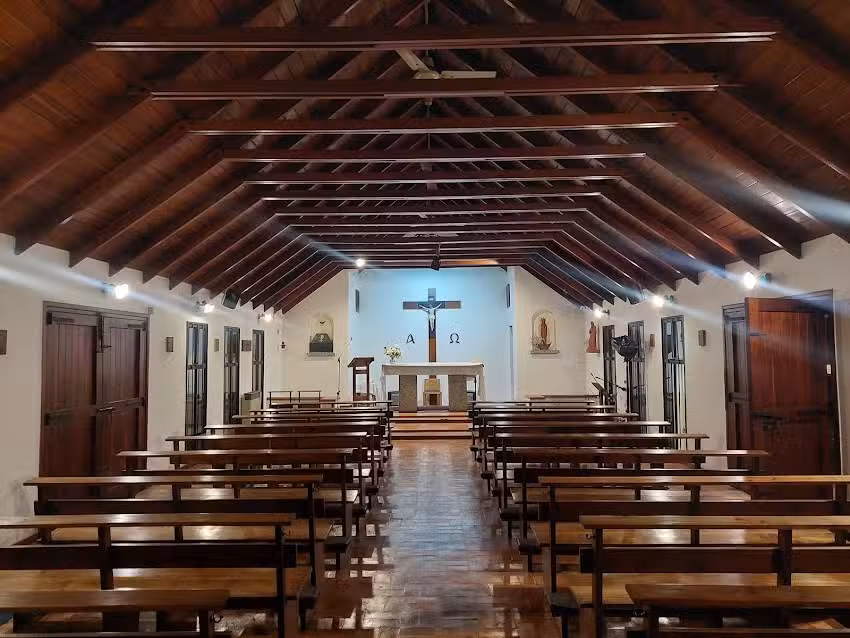 Parroquia Santa Maria de La Lucila