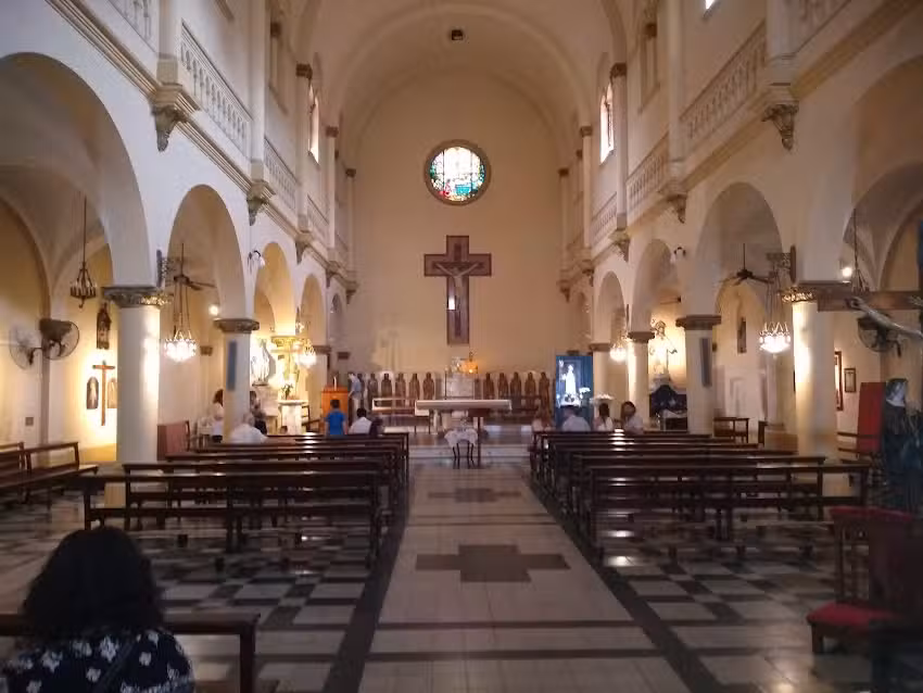 Parroquia Santísima Cruz