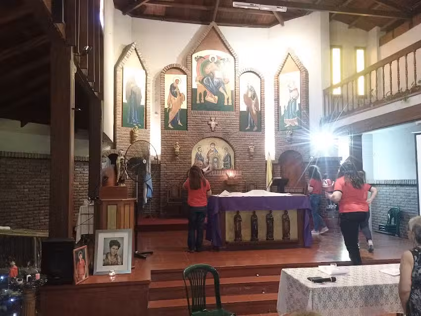 Parroquia Santos Pedro y Pablo