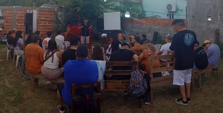 Paz. Flp
