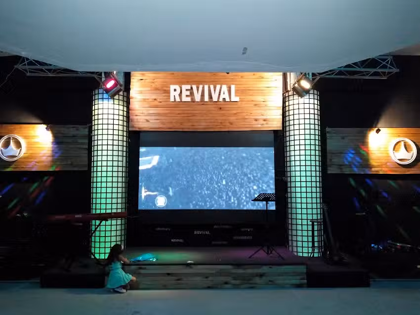Revival Puerta Del Cielo