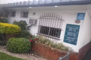 Salon Del Reino De Los Testigos De Jehova