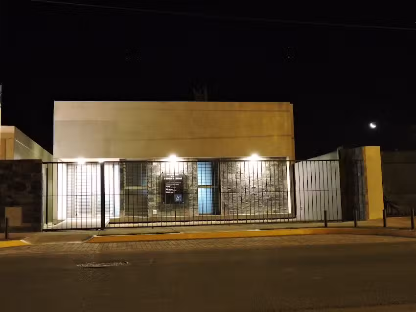 salón del reino de los Testigos de Jehová