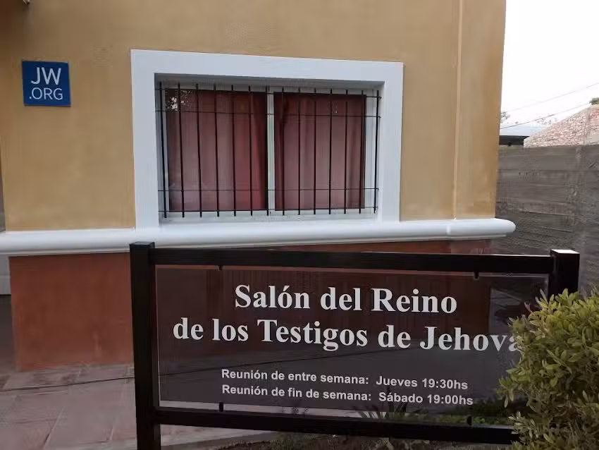 Salón Del Reino de los Testigos De Jehova