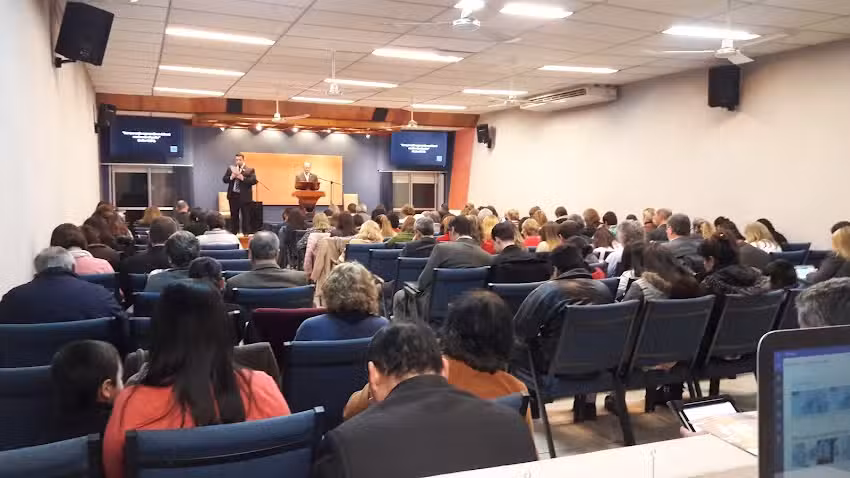 Salón del Reino de los Testigos de Jehová San Isidro