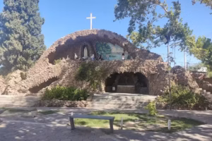 Santuario Inmaculado Corazón De María De Fatíma O GRUTA DE VIRGEN DE FATIMA