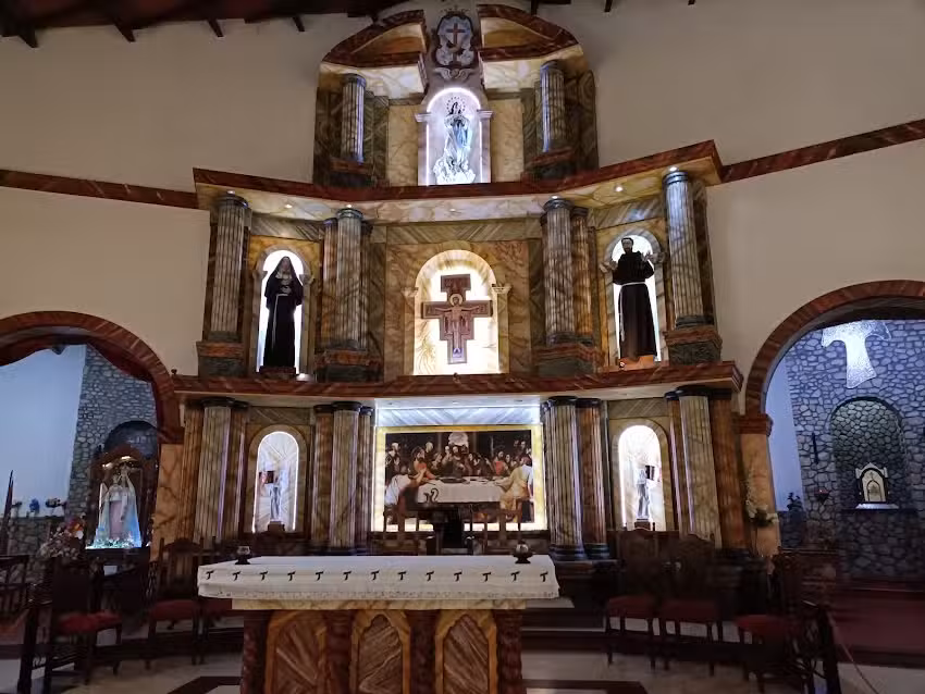 Santuario Virgen de la Peña