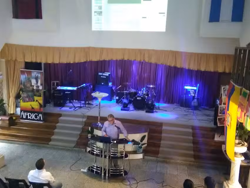 Templo Filadelfia V.Monica