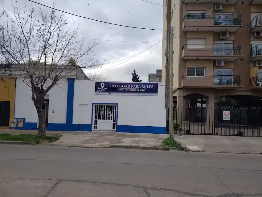 Un Lugar Para Miles