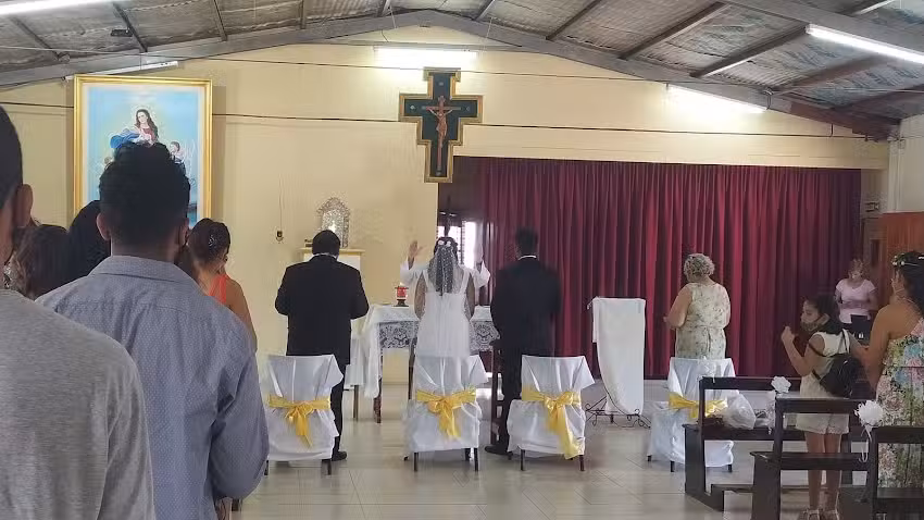 VICARIA MARIA DESATANUDOS